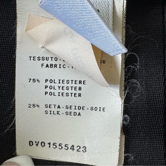 Moschino Silk Blend Black Pleated Skirt, Made in Italy, size 12 - Picture 8 of 8